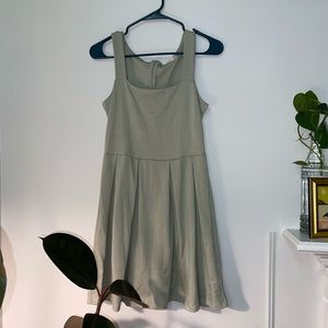 Altar’d State Sage Green Short Dress, Structured and gathered waist EUC small